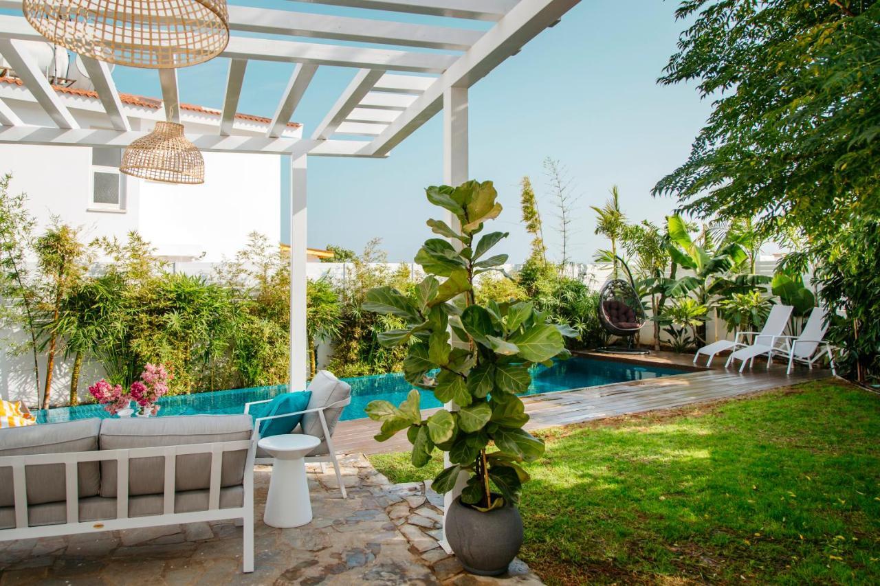 Island Home Seaside Villa Paralimni Exterior photo