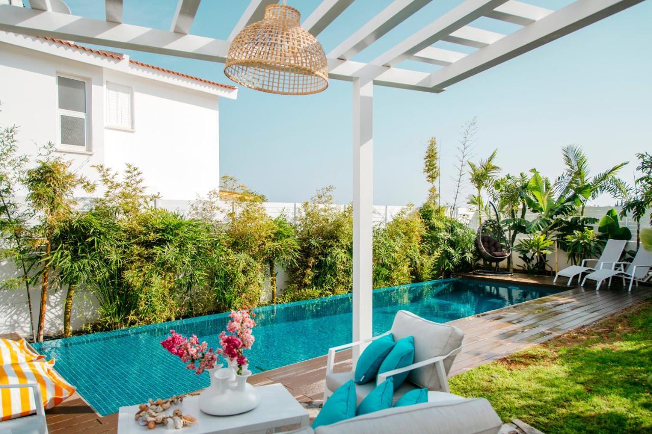 Island Home Seaside Villa Paralimni Exterior photo